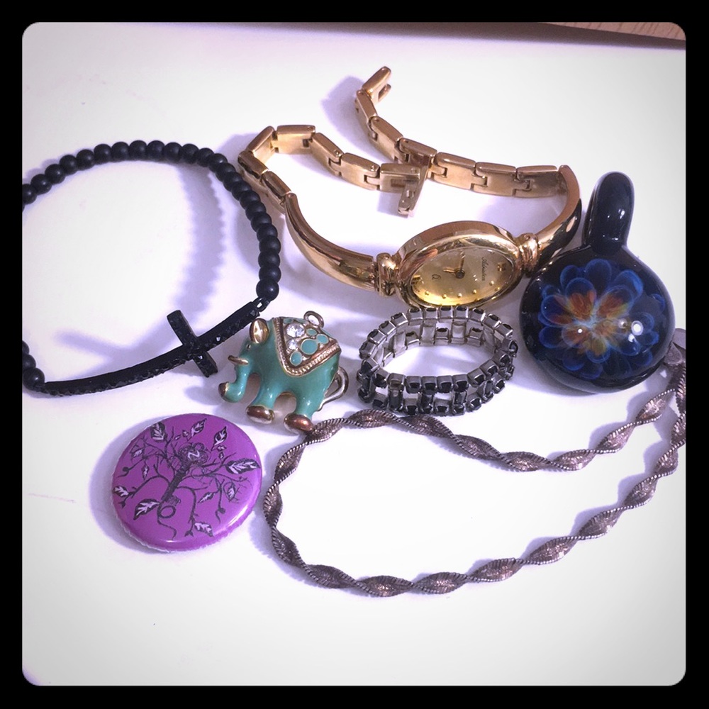 ‘Dark’ jewelry bundle